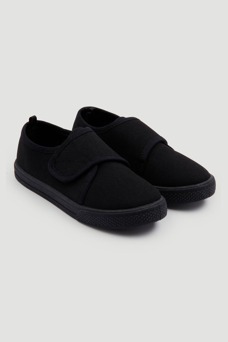 backless plimsolls
