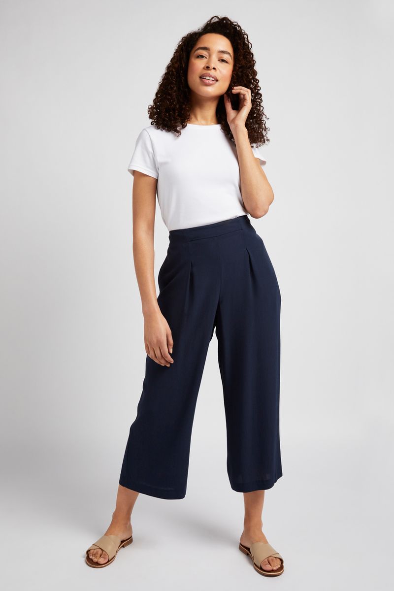 Navy Cropped Trousers
