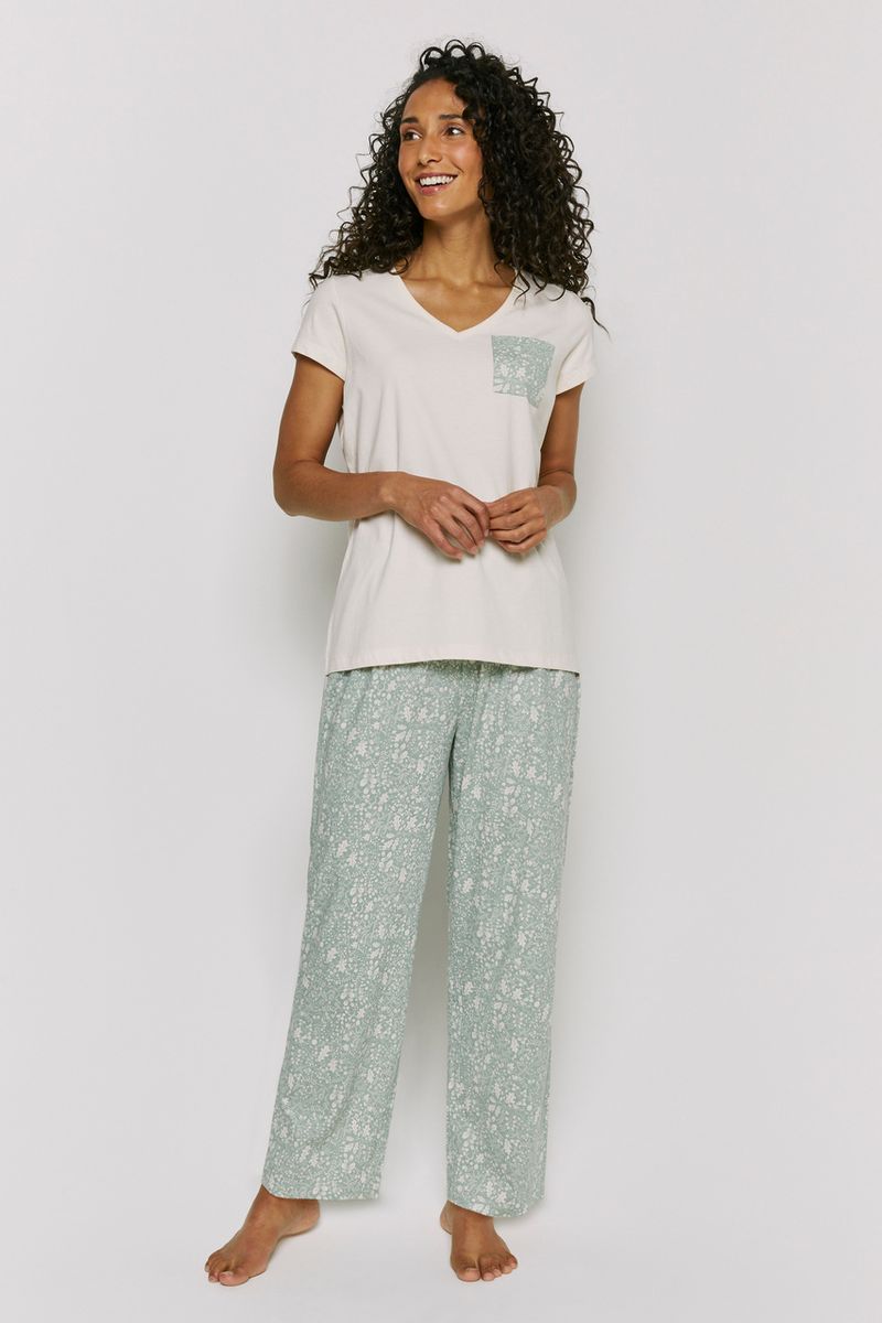 Holly Print Pyjamas