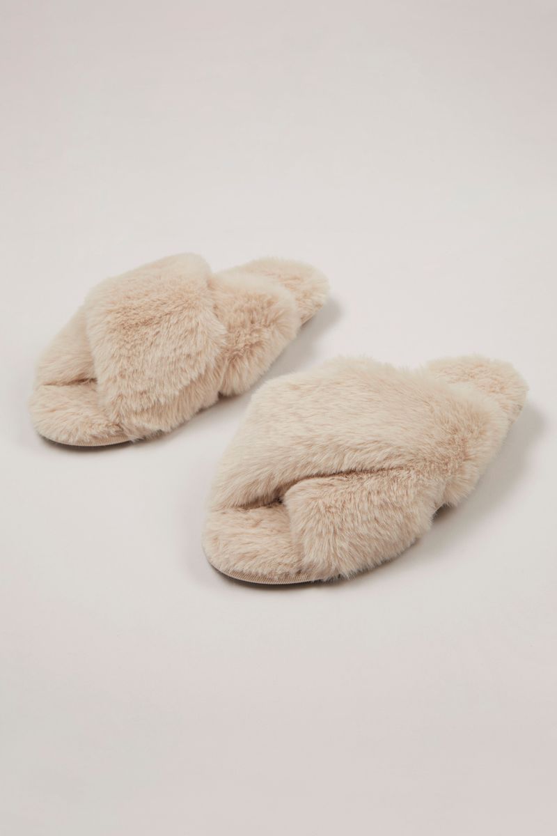 Faux Fur Crossover Sliders