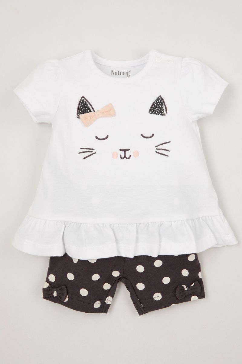 Online Exclusive Cat T-Shirt & shorts
