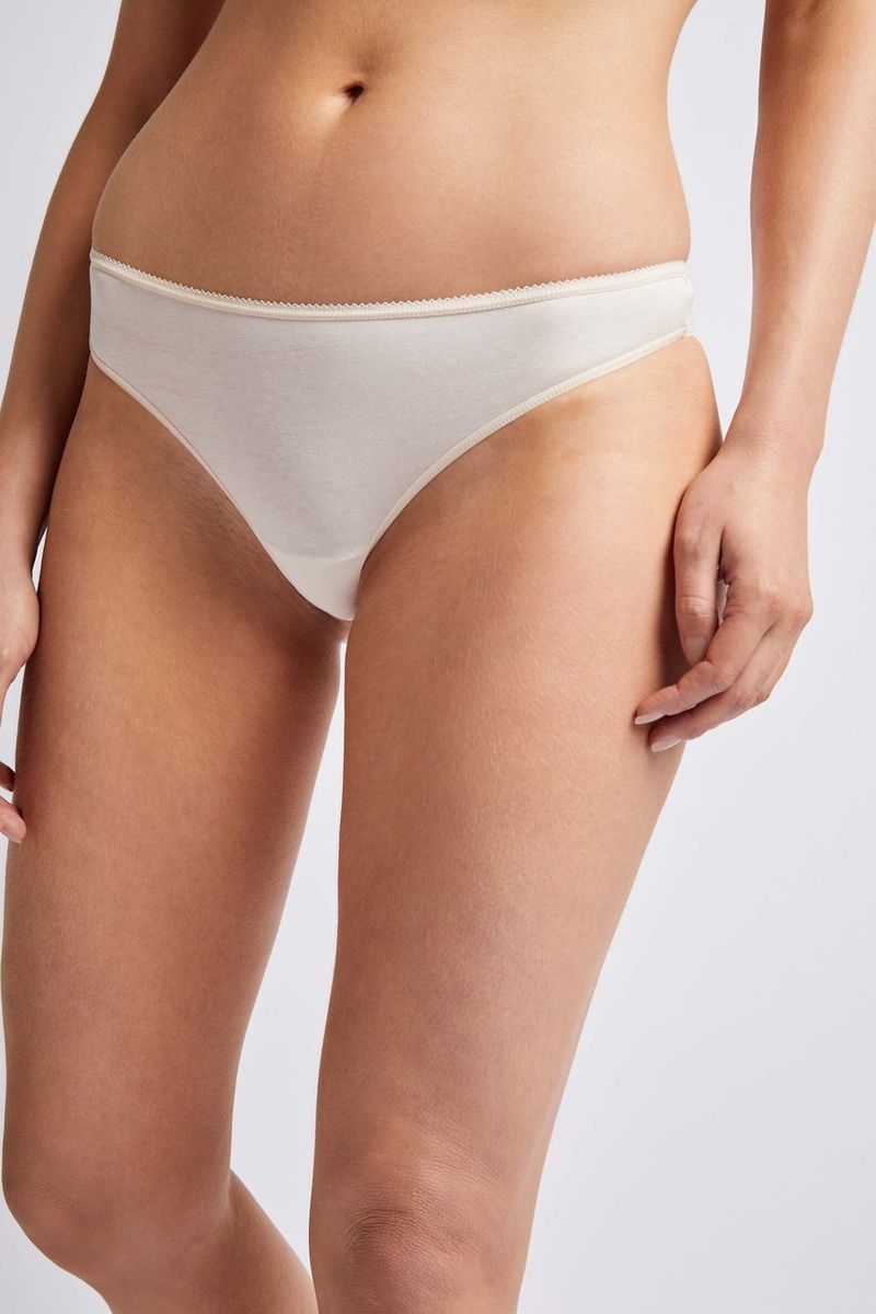 4 Pack Cream & Pink Thongs