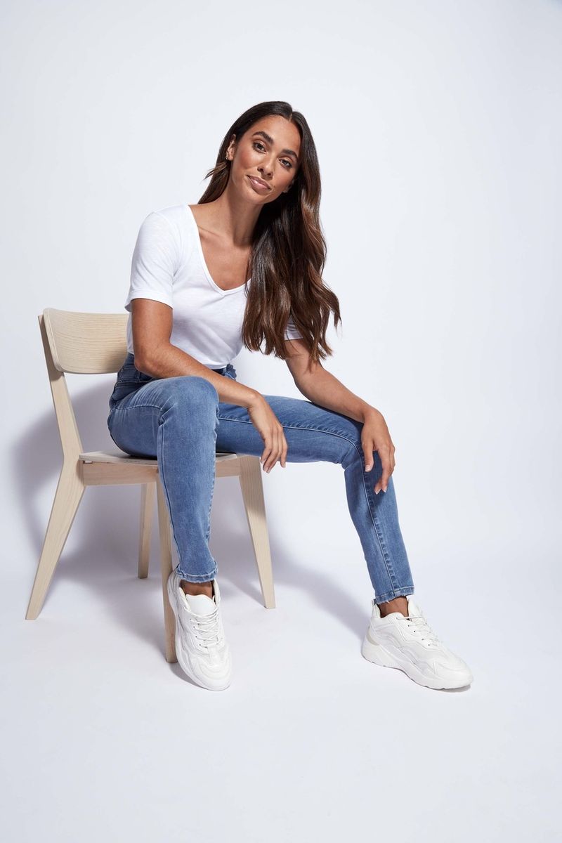 Online Exclusive Washed Blue Shaper Jeans