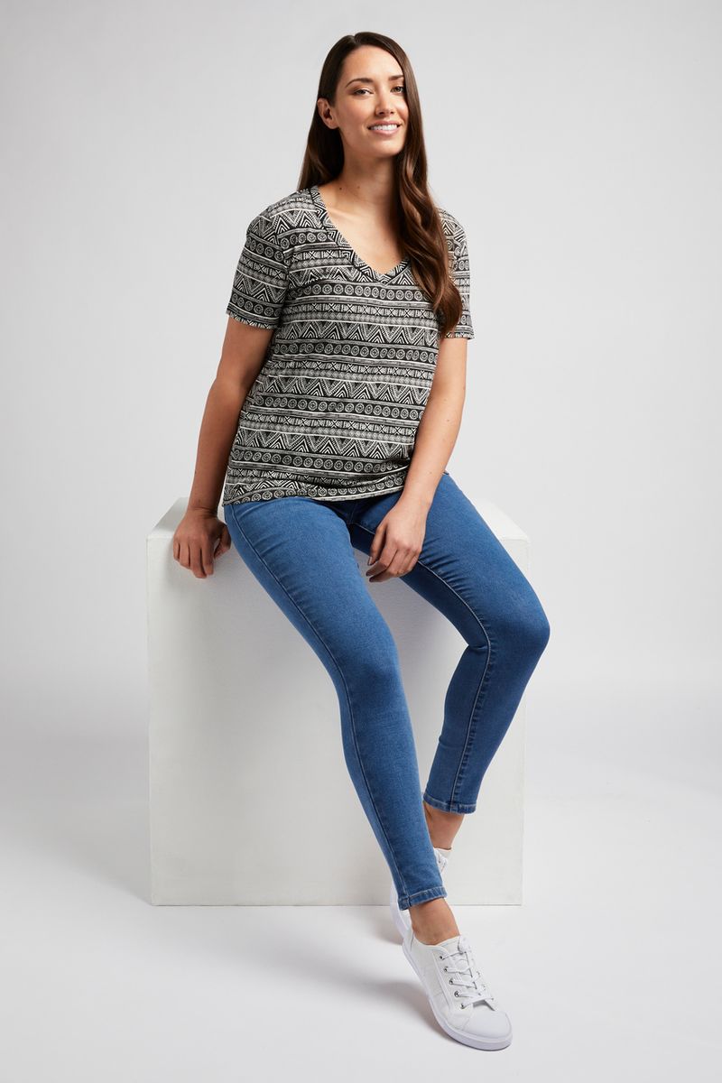Loose Fit Aztec T-shirt