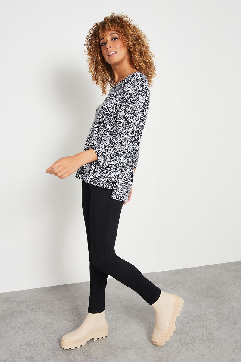 Monochrome Print top