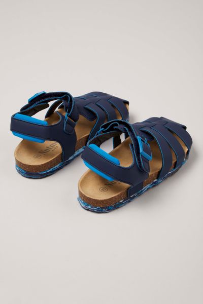sandals for backpacking
