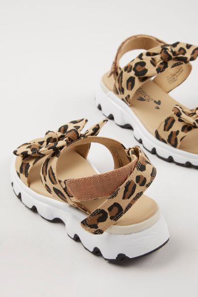 leopard sandals near me