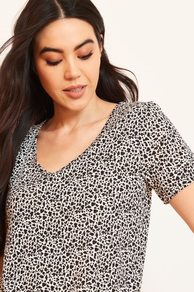 dalmatian spot t shirt