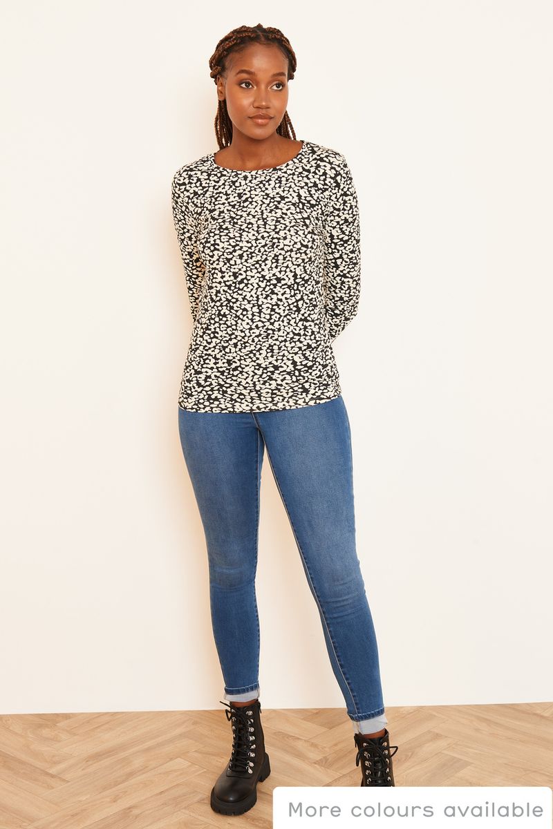 Animal Print Long Sleeve Fitted top