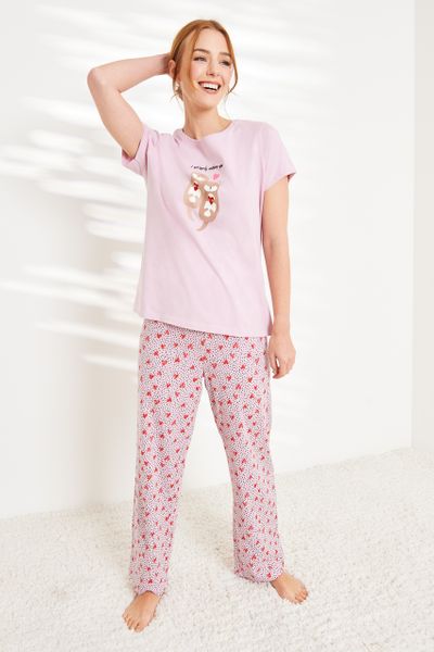 Pink Otter Print pyjamas
